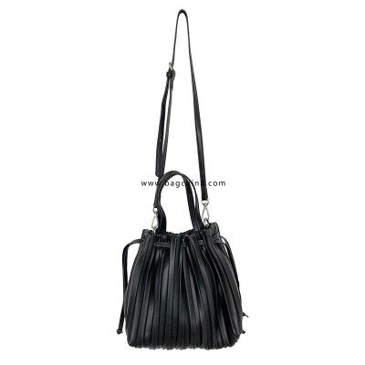 Pu Leather Folds Drawstring Handbag Women Shoulder Bag 2020 Fashion Ladies Crossbody Bag Bolsa Mujer Messenger Bag